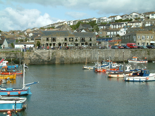 Porthleven inner harbour and Harbour Inn. 25 May 2003.